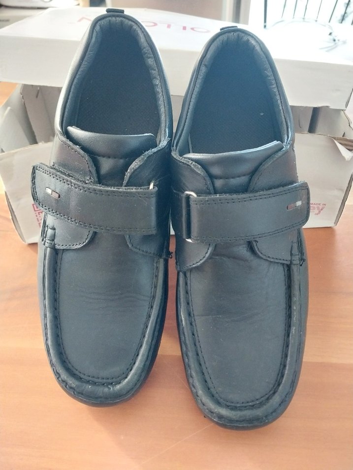 Tokalı Siyah Deri Erkek Çocuk Ayakkabısı - Görsel 4