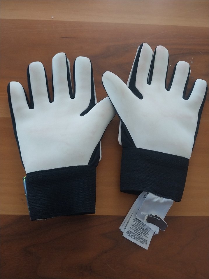 Kıpsta Renkli Çocuk Kaleci Eldivenleri (Decathlon) 5 Numara - Görsel 3