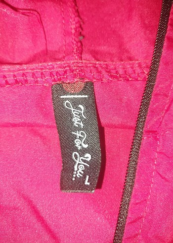 Kadın Kırmızı Kapşonlu Spor Rüzgarlık - Görsel 6