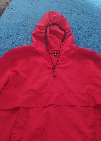 Kadın Kırmızı Kapşonlu Spor Rüzgarlık - Görsel 5