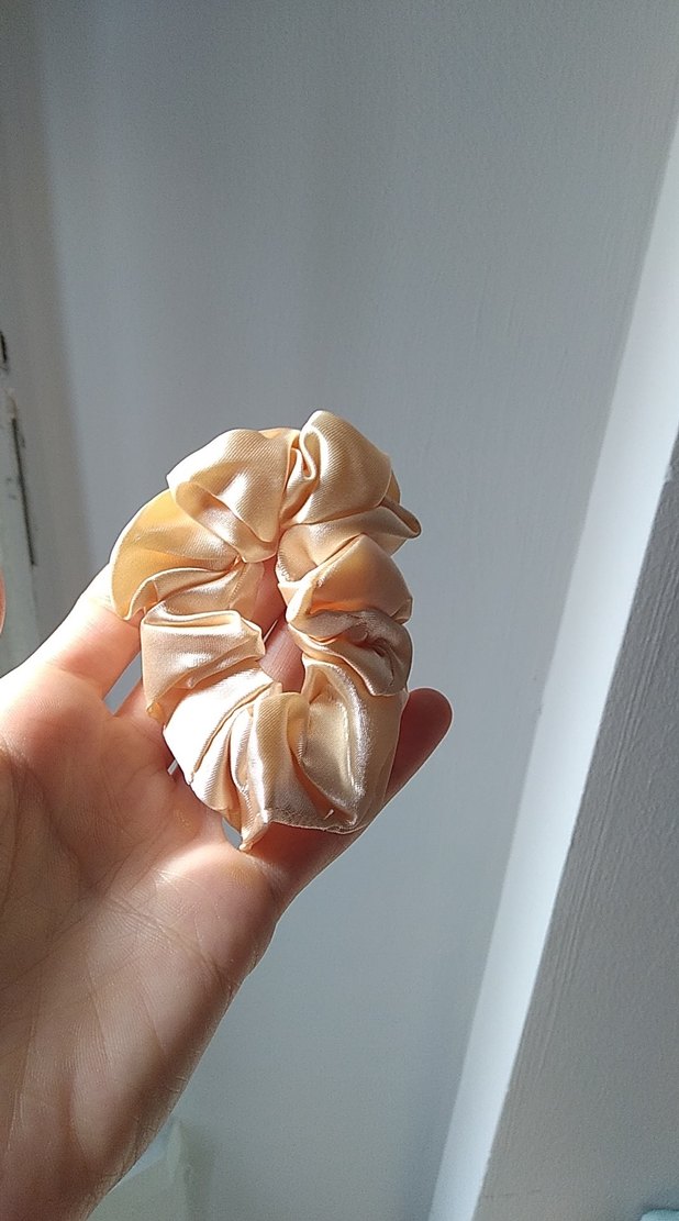 Pastel Bej Saten Lastikli Saç Tokaları 8 adet - Görsel 3