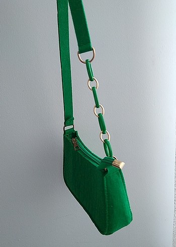 Zincir Detaylı Yeşil keçe Kadın Çanta - Görsel 2