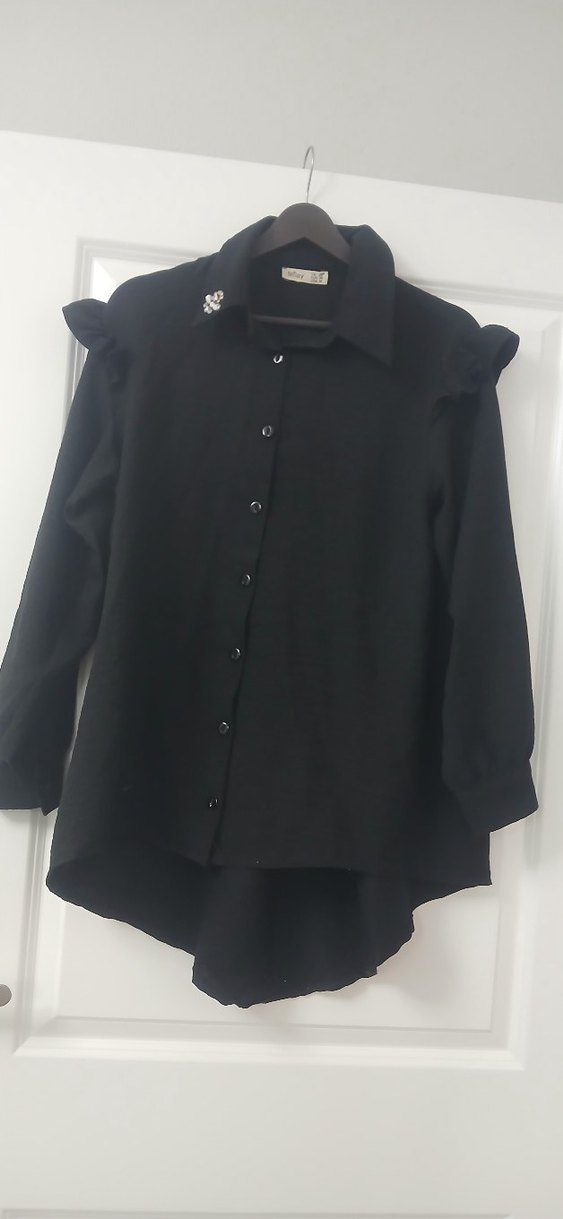 Siyah Düğmeli Uzun Kollu Kadın Gömlek - Görsel 2