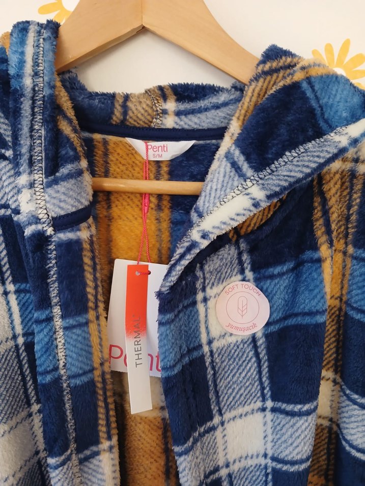 Kapüşonlu Kadın Ekose Sabahlık - Görsel 3