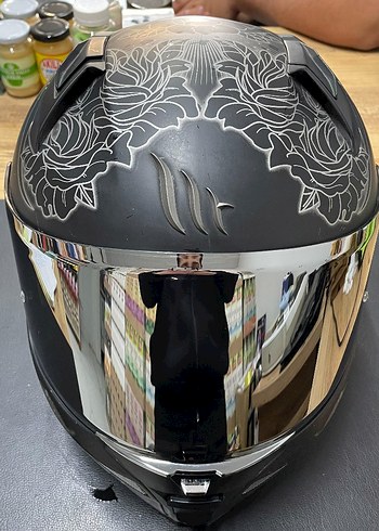 Siyah Desenli Kask - Görsel 3