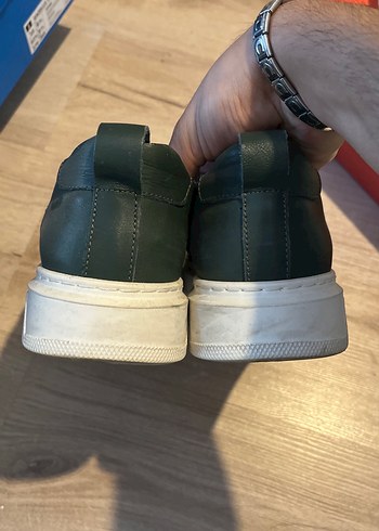 Koyu Yeşil Deri Bağcıklı Erkek Spor Ayakkabı - Görsel 2