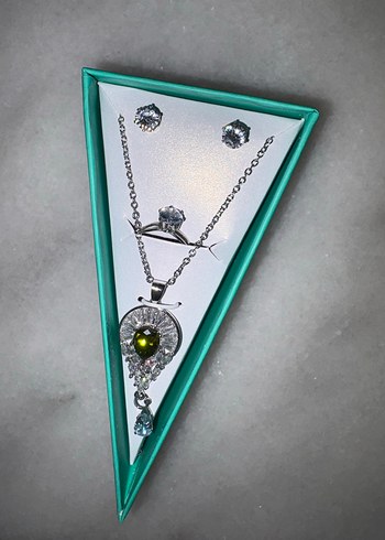 Yeşil Payetli Kadın Broş - Görsel 4