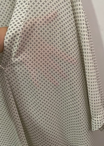 V Yaka Puantiyeli Kadın Bluz - Görsel 3