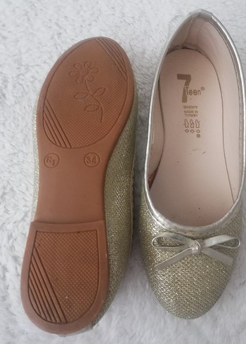 LC Waikiki Kız Çocuk Altın Rengi Fiyonklu Babet