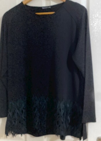 Dantel Detaylı Siyah Uzun Kollu Bluz - Görsel 2