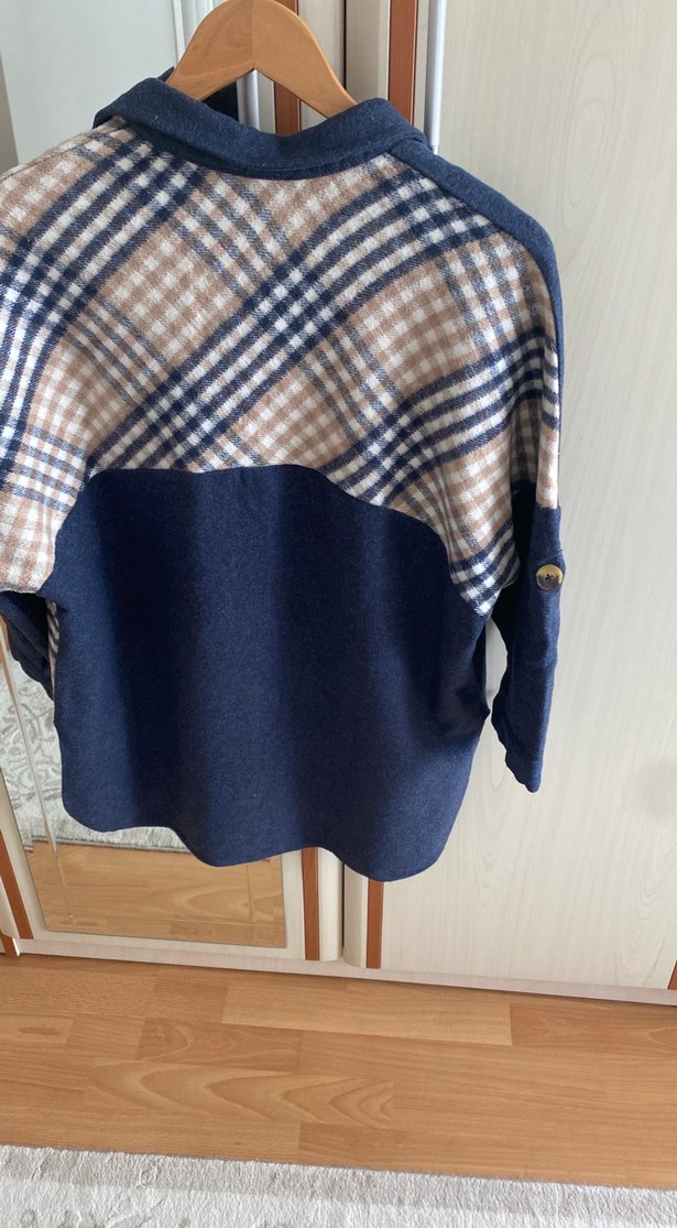 Düğmeli Mavi Gri Ekose Kadın Gömlek - Görsel 3