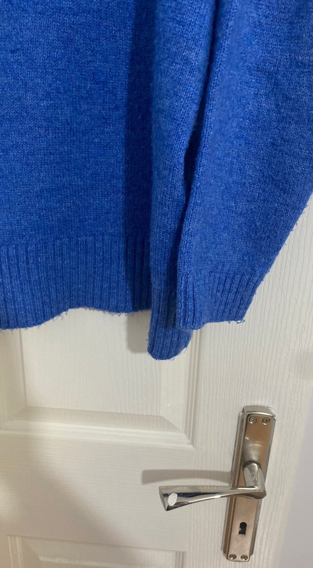 Kadın Mavi Örgü Yün Kazak - Görsel 4