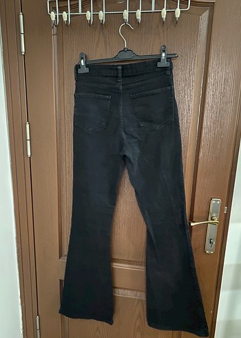 Siyah Bol Kesim Midi Boy Kot Pantolon - Görsel 3