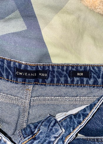 Kadın Mavi Bol Kesim Midi Kot Pantolon - Görsel 3