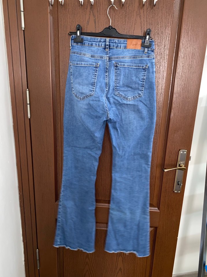 Kadın Mavi Bağcıklı Midi Denim Pantolon - Görsel 3