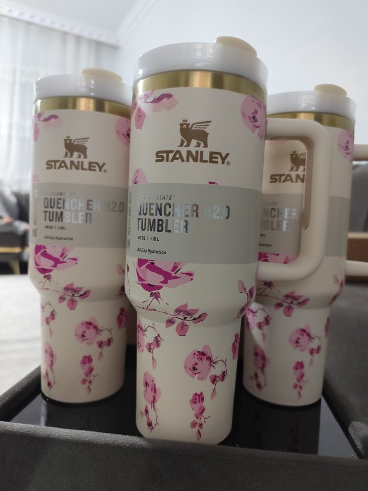 Stanley Çiçek Desenli Beyaz Termos Bardak - Görsel 2