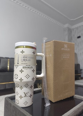 Beyaz Stanley Flowstate Termos Bardak - Görsel 4