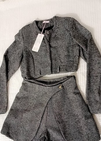 Gri Mini Hamile Şortu Pilili Model - Görsel 4