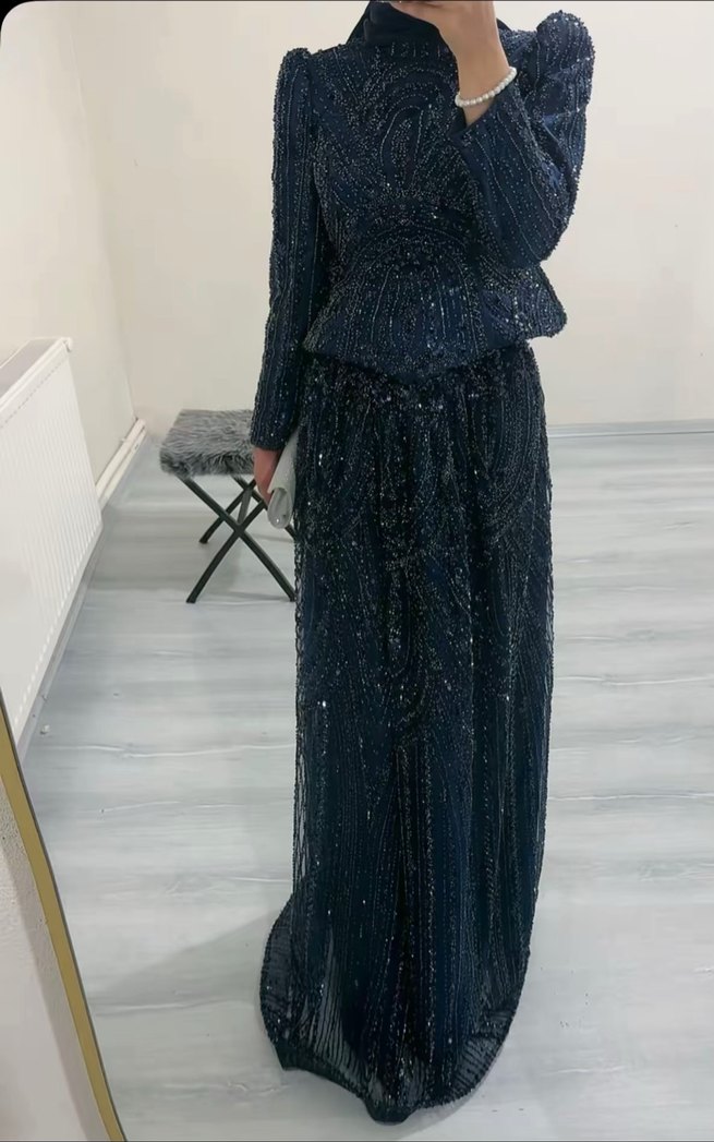 Boncuk İşlemeli Lacivert Uzun Abiye Elbise kiralık - Görsel 3