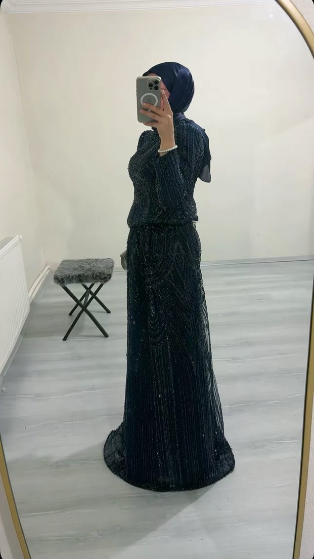 Boncuk İşlemeli Lacivert Uzun Abiye Elbise kiralık - Görsel 2