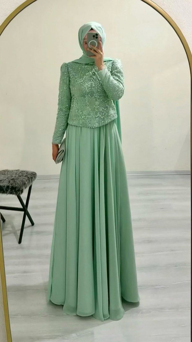 İşlemeli Uzun Turkuaz Abiye Elbise kiralık - Görsel 5