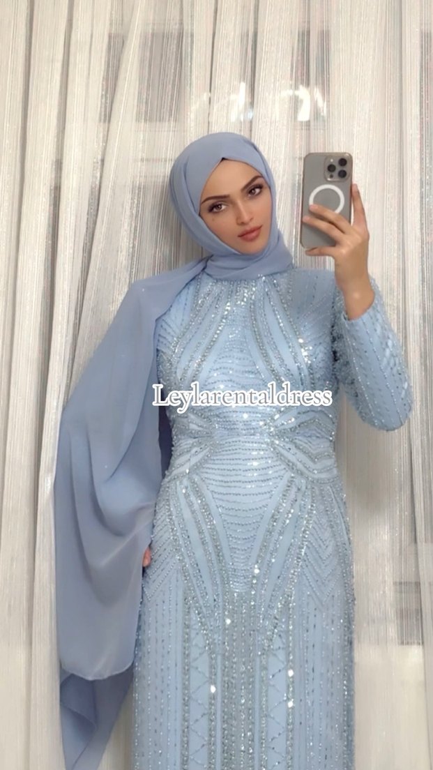 Mavi İşlemeli Uzun Kollu Abiye Elbise - Görsel 3