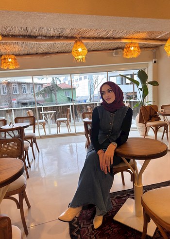 Sokak Stili Siyah Uzun Kot Elbise - Görsel 5