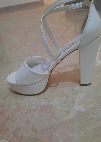 Beyaz Platform Topuklu Kadın Abiye Ayakkabı - Görsel 3