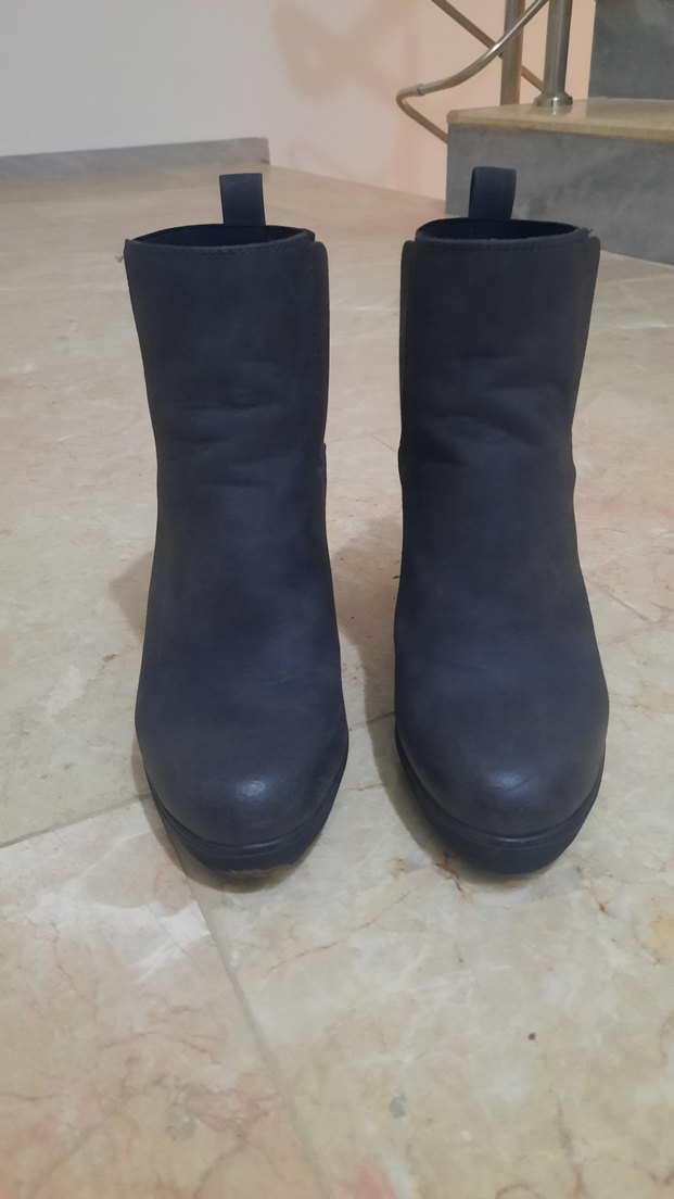 Gri Süet Kadın Topuklu Bot - Görsel 2