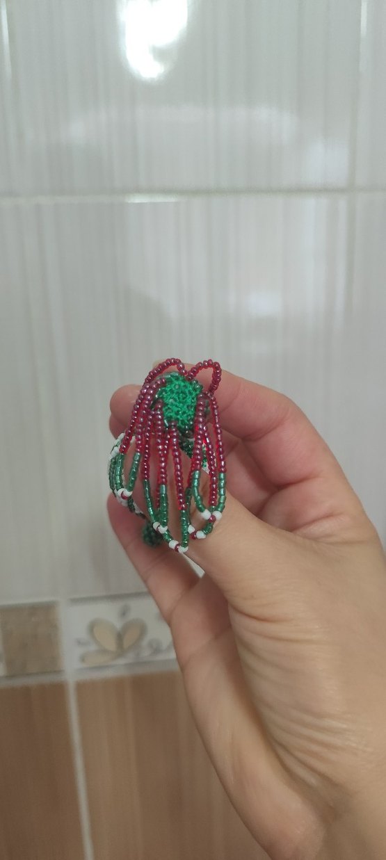 Yeşil Boncuklu Kadın Anahtarlık - Görsel 3