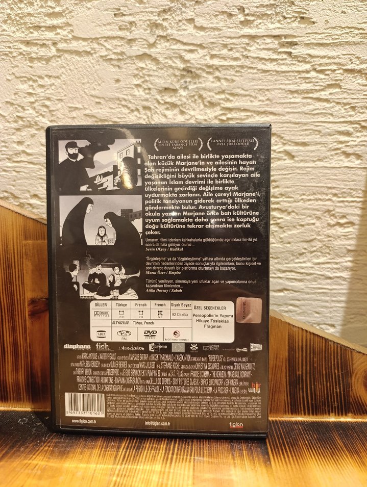 PERSEPOLİS DVD - Görsel 3