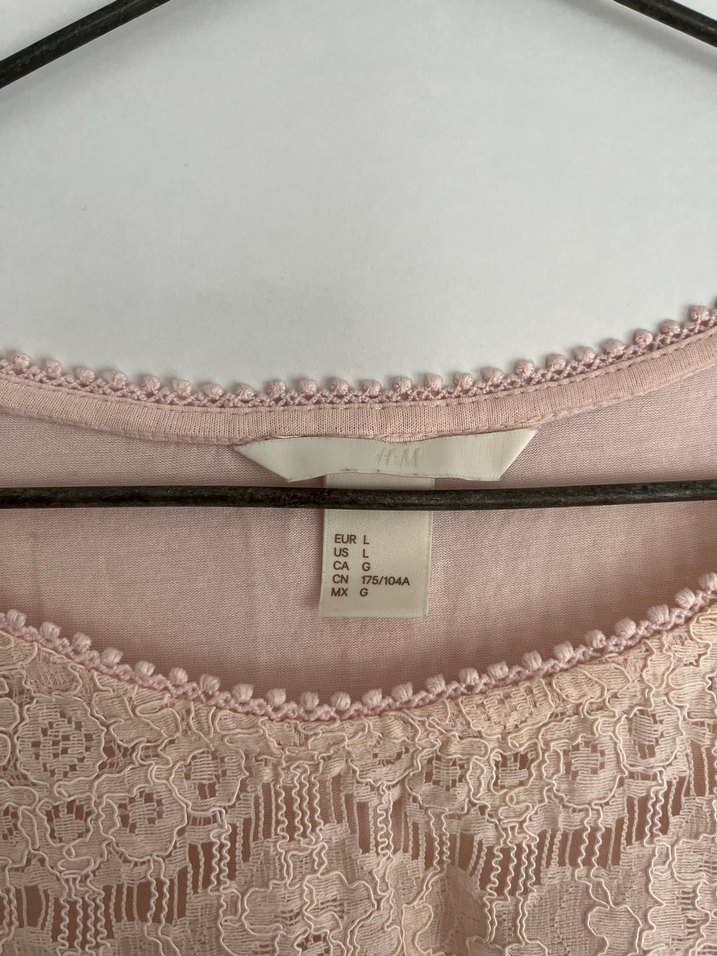 Dantel Detaylı Pembe Kolsuz Bluz - Görsel 4