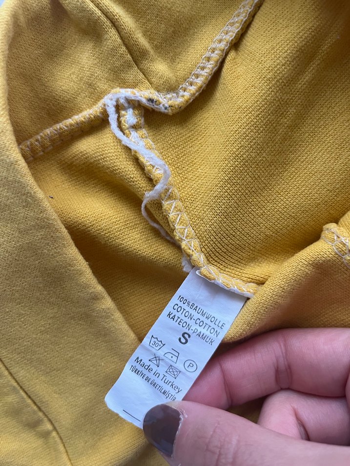 Sarı Mini Spor Şort - Görsel 4