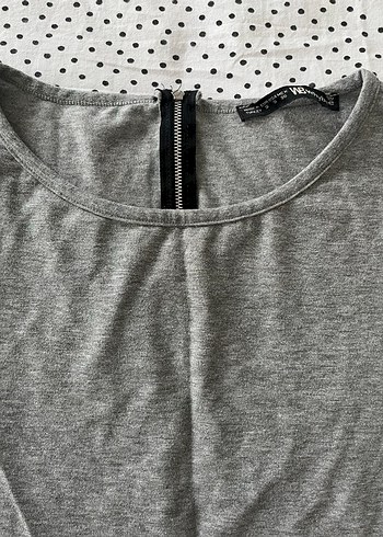 Gri Kısa Kollu Simli Triko - Görsel 2