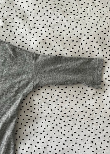 Gri Simli Kadın Tişört - Görsel 2