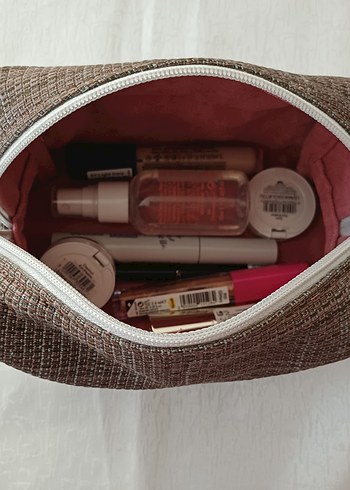 Kadın Makyaj Çantası - Görsel 4