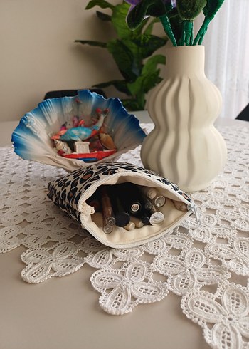 Leopar Desenli Makyaj Çantası - Görsel 2