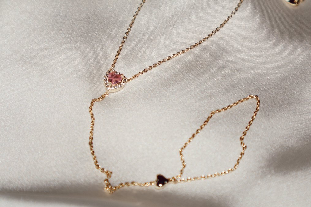 Pembe Kalpli Şahmeran - Görsel 5