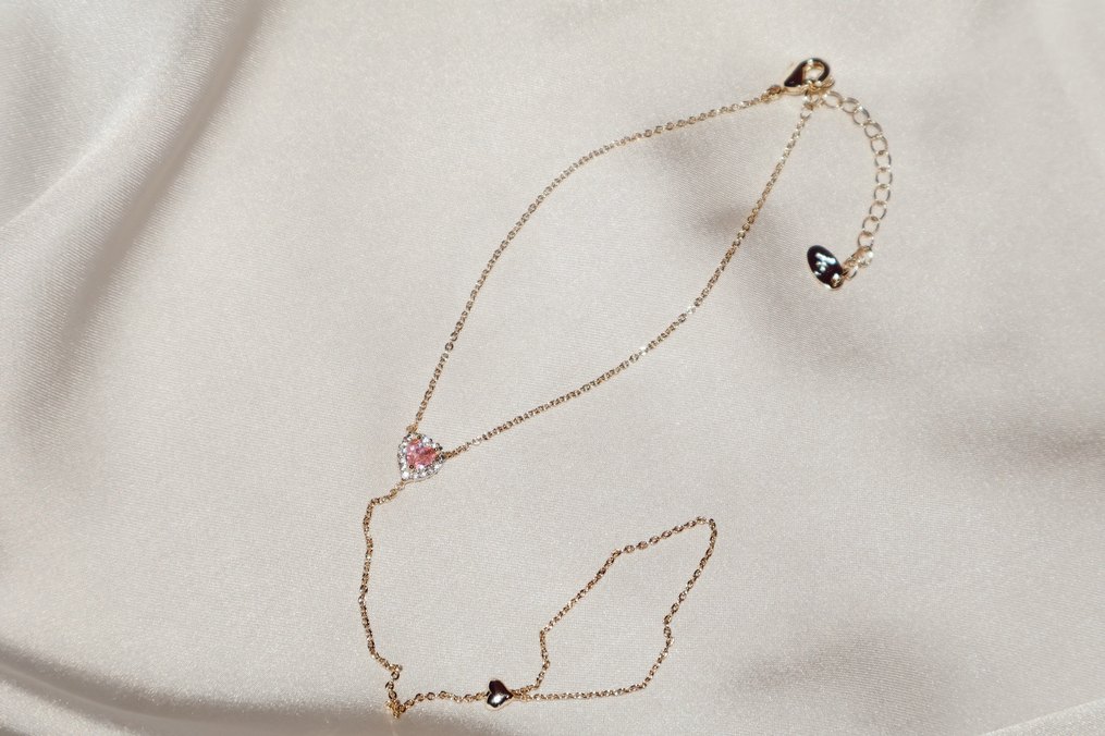 Pembe Kalpli Şahmeran - Görsel 4