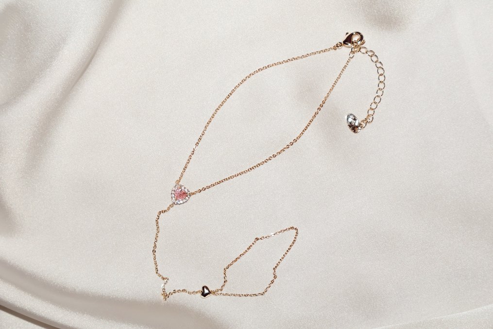 Pembe Kalpli Şahmeran - Görsel 2