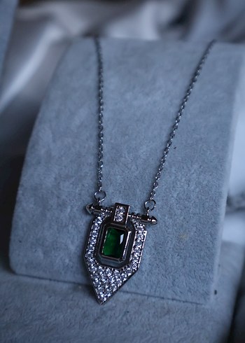 Leyla Taylan Kolye - Görsel 4