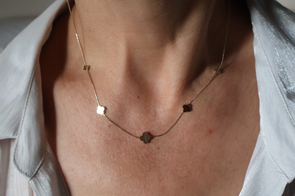 Van Cleef Yonca Kadın Kolye - Görsel 4