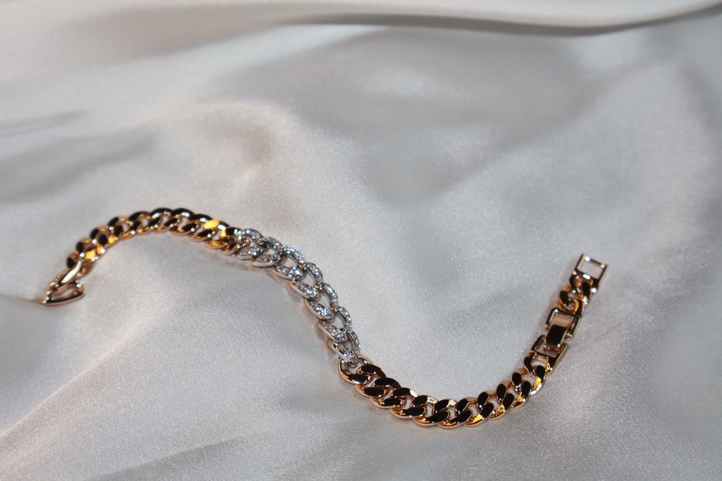 Zincir Detaylı Bronz Altın Renk Bileklik - Görsel 4