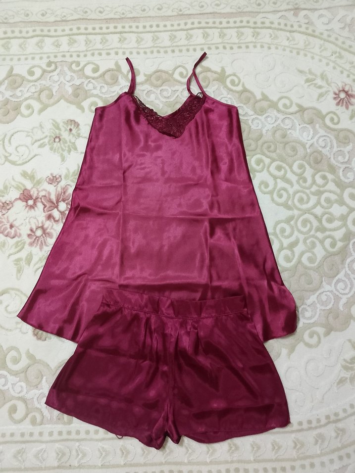 Bordo Parlak Saten Mini Kadın Pijama Takımı - Görsel 2