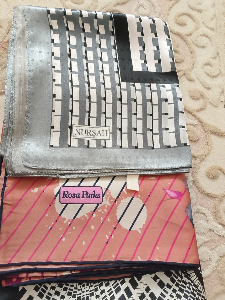 saten eşarp - Görsel 2