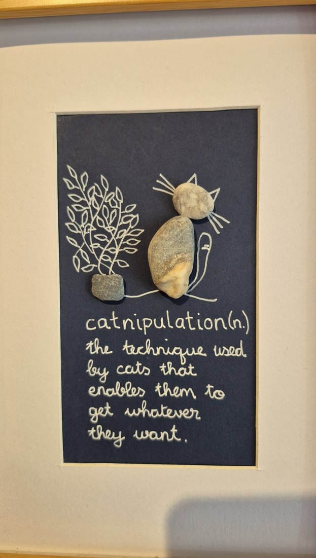 Kedi Temalı Çerçeveli Taş Sanatı - Görsel 3