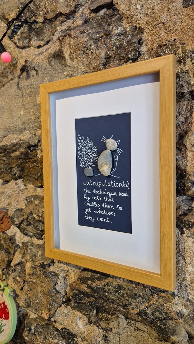 Kedi Temalı Çerçeveli Taş Sanatı - Görsel 2