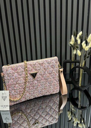 Guess Pembe Zincir Detayli Guess Kadin Canta