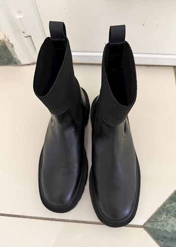 Siyah Kadın Blok Topuklu Bot - Görsel 5