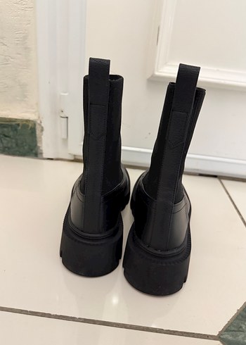 Siyah Kadın Blok Topuklu Bot - Görsel 4